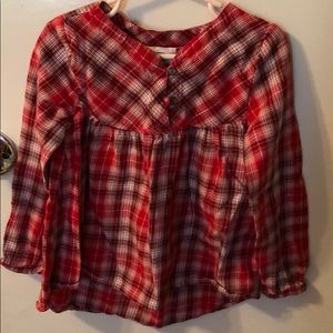 Cute girls top to wear with leggings or jeans.